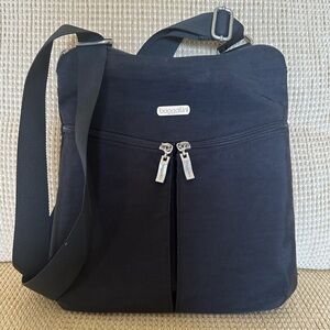 Baggallini Black Crossbody Bag